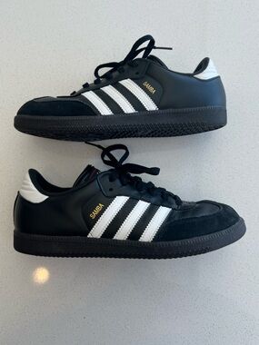 Adidas Samba Sneakers